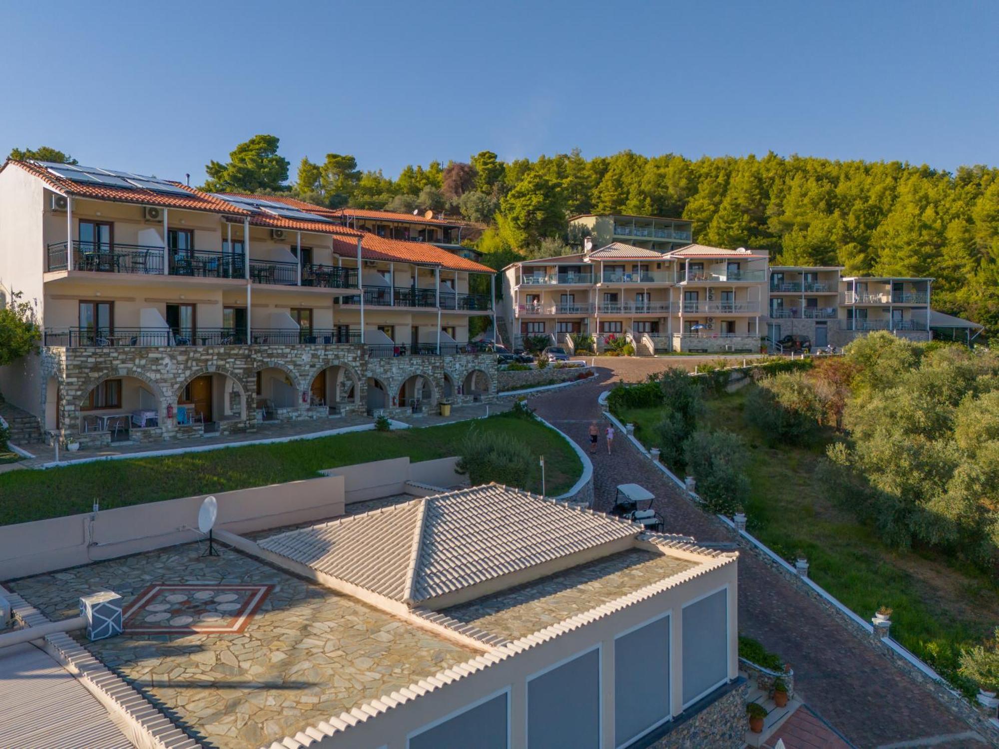 טרולוס La Luna Hotel מראה חיצוני תמונה