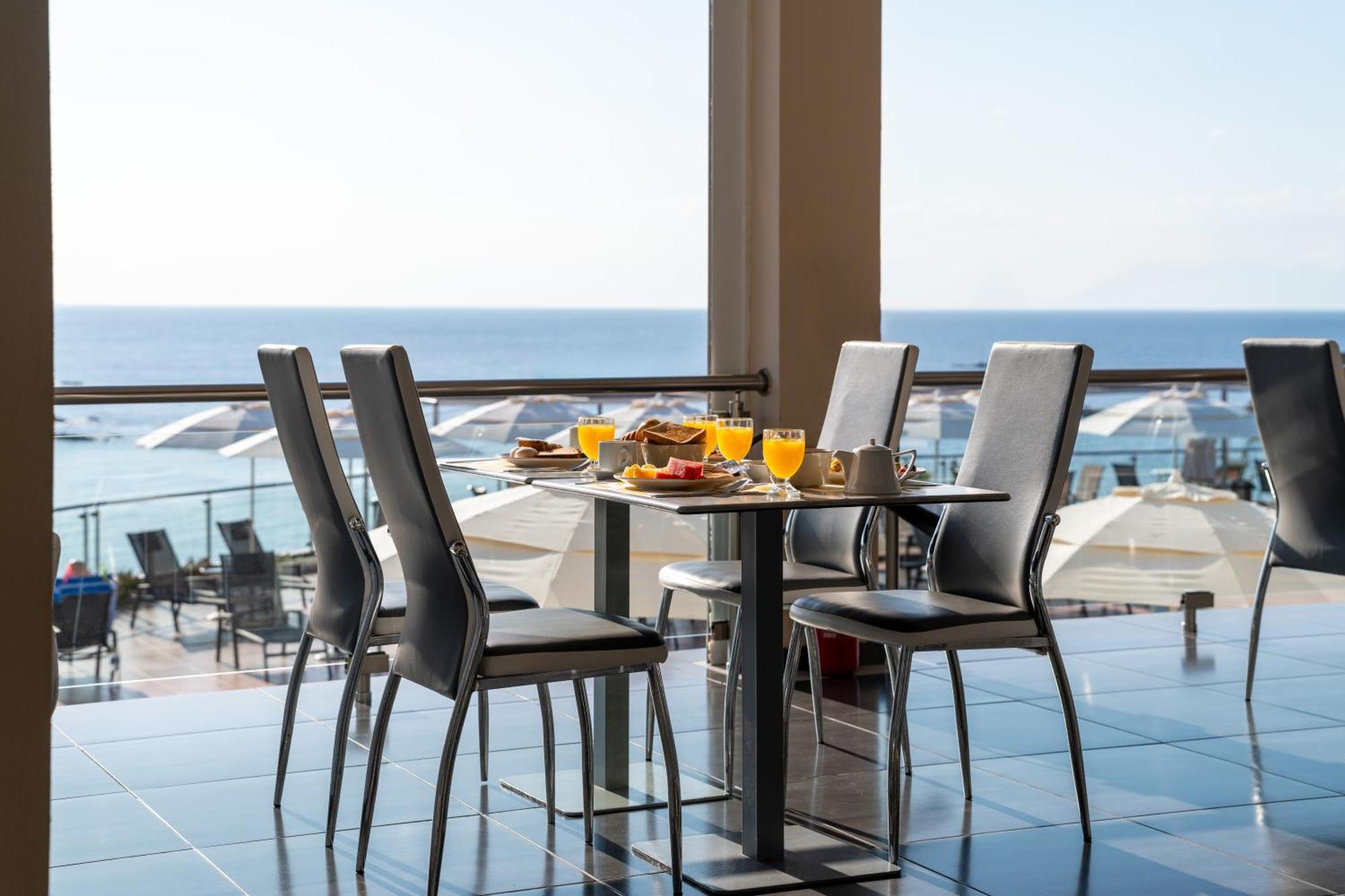 טרולוס La Luna Hotel מראה חיצוני תמונה